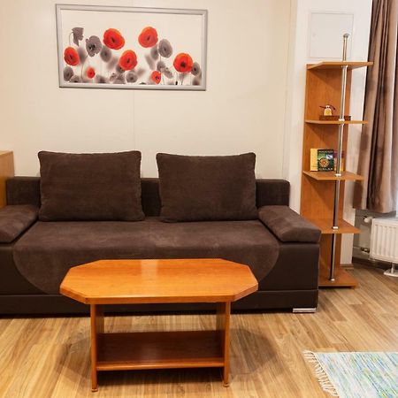 Basement Atrium Apartman Lejlighed Keszthely Eksteriør billede